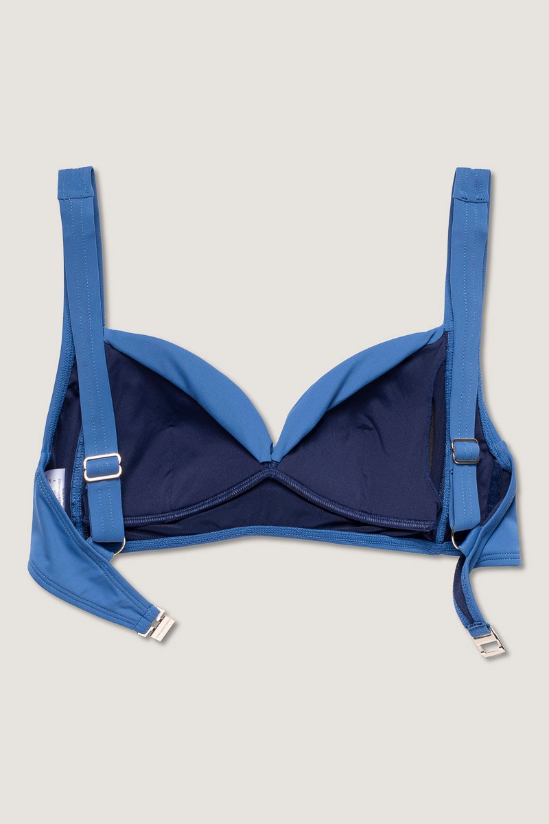 Medea Solid Top