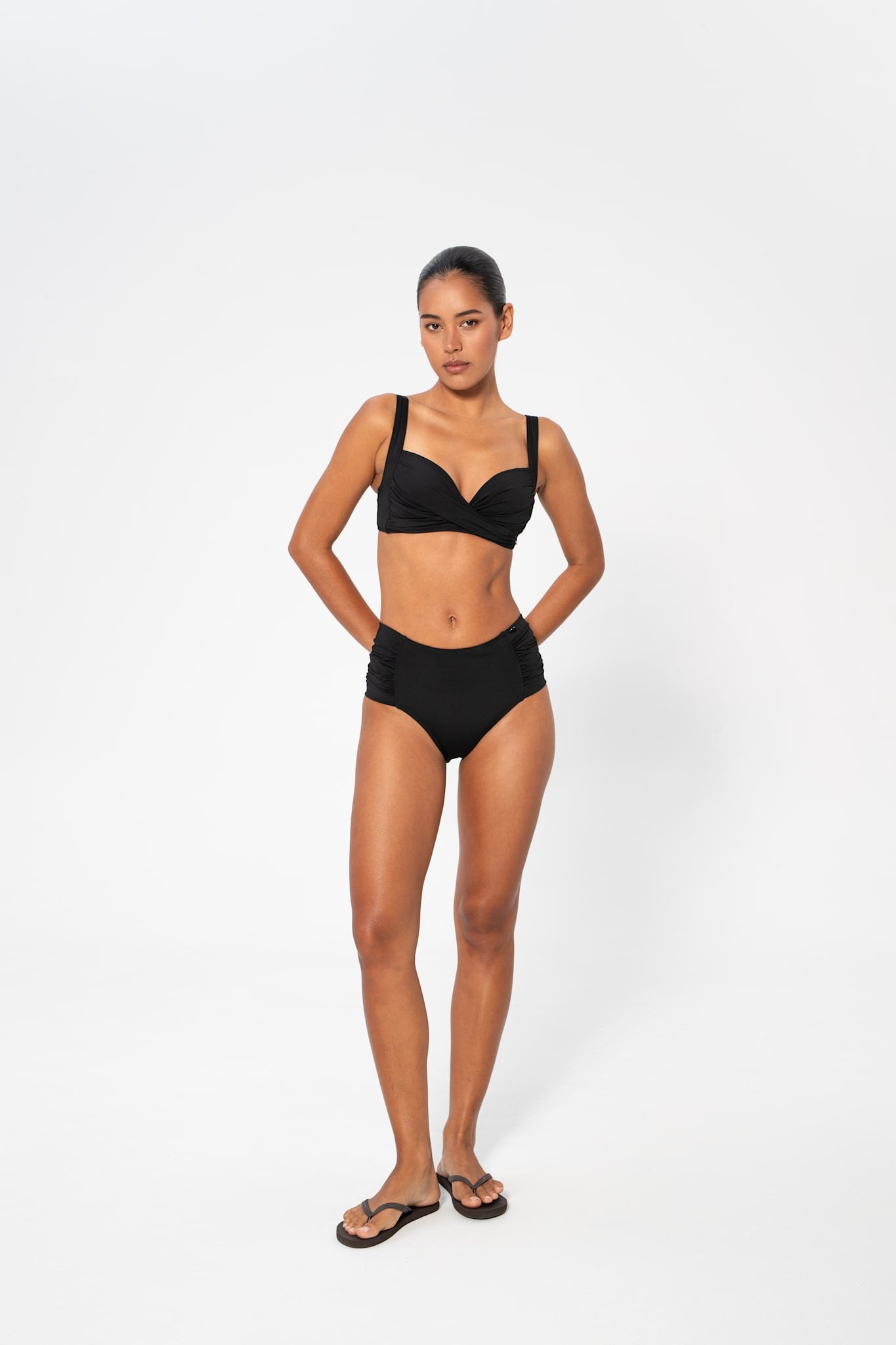Lydia Solid Top
