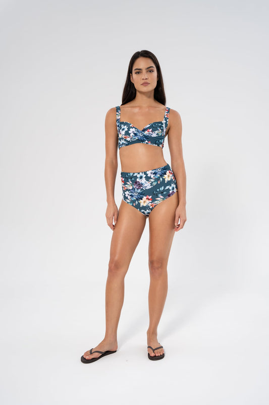 Fleur Chara bottom
